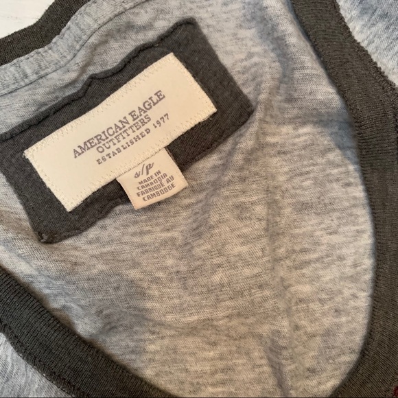 American Eagle T-Shirt - Picture 2 of 2